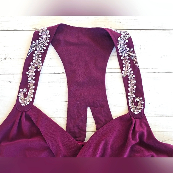 White House Black Market Maroon Bead Pearl Sequin Racerback Dressy Tank Top Sz M - Picture 3 of 10